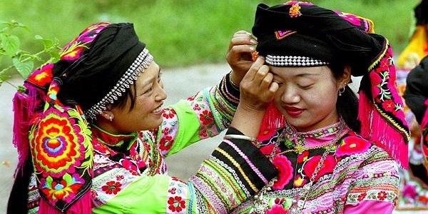 彝族的婚俗文化